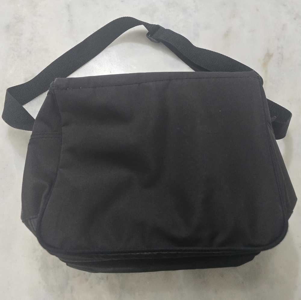 Arctic Zone Logo Sports Cooler With Strap - Picture 3 of 9